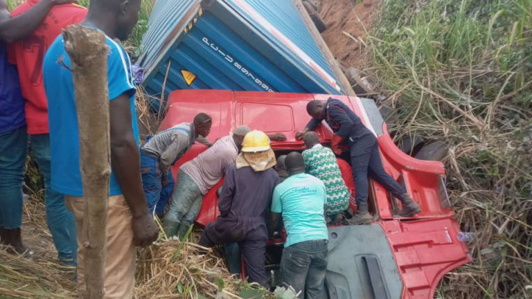 Trailer Mate Dies After Been Trapped For 16 Hours 