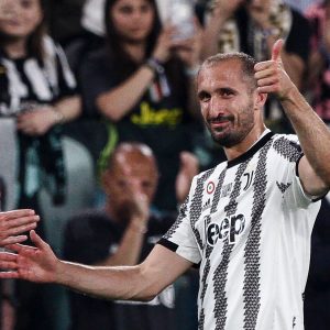 Los Angeles FC: Juventus captain seals MLS move